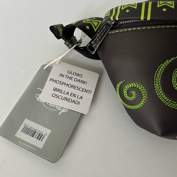 Loungefly Encanto ''We Don't Talk About Bruno'' Glow-in-the-Dark Belt Bag NWT - Picture 4 of 10